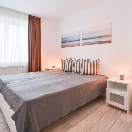 Apartment Strandlaeufer Nr 2 *